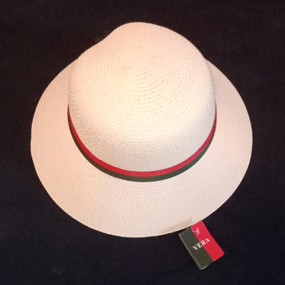 Vera Bucket Hat